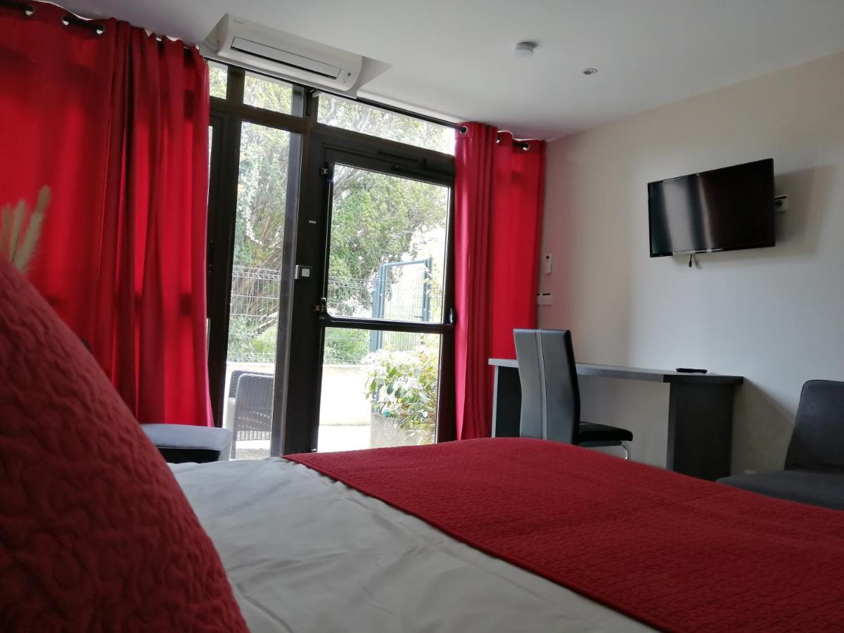 Appart-Hotel Chanzy / Ангулем Экстерьер фото
