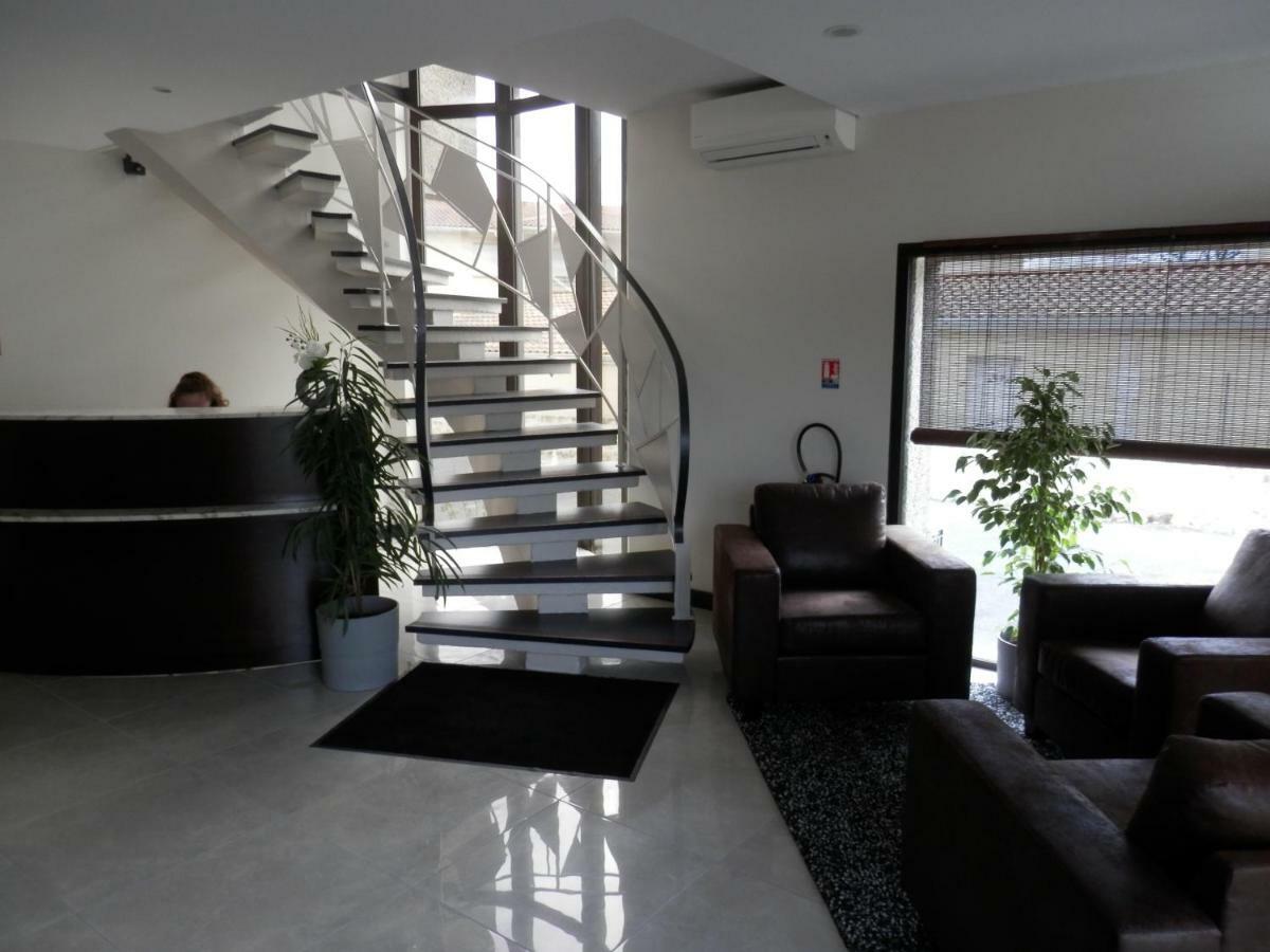 Appart-Hotel Chanzy / Ангулем Экстерьер фото