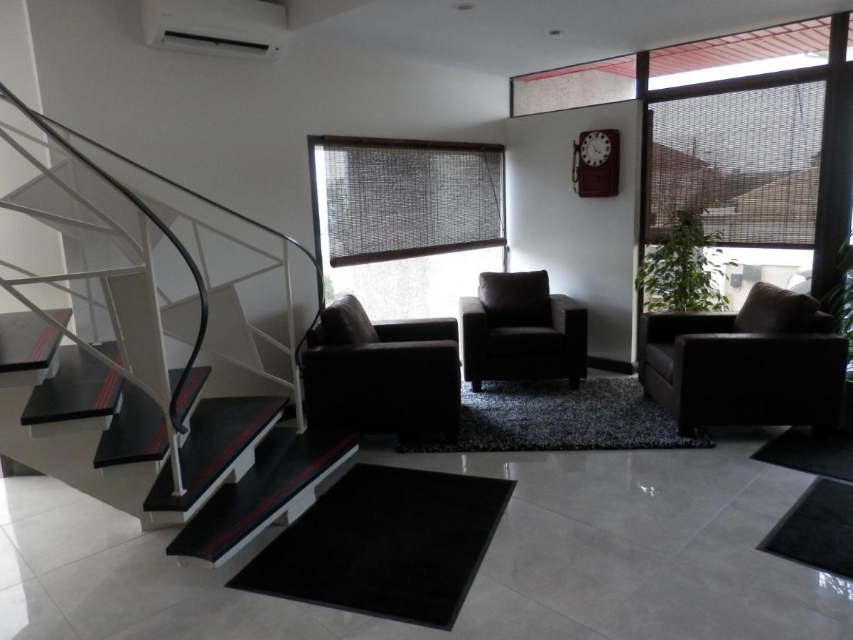 Appart-Hotel Chanzy / Ангулем Экстерьер фото